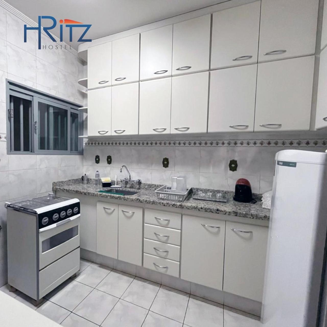 Ritz Hostel Araçatuba Екстериор снимка
