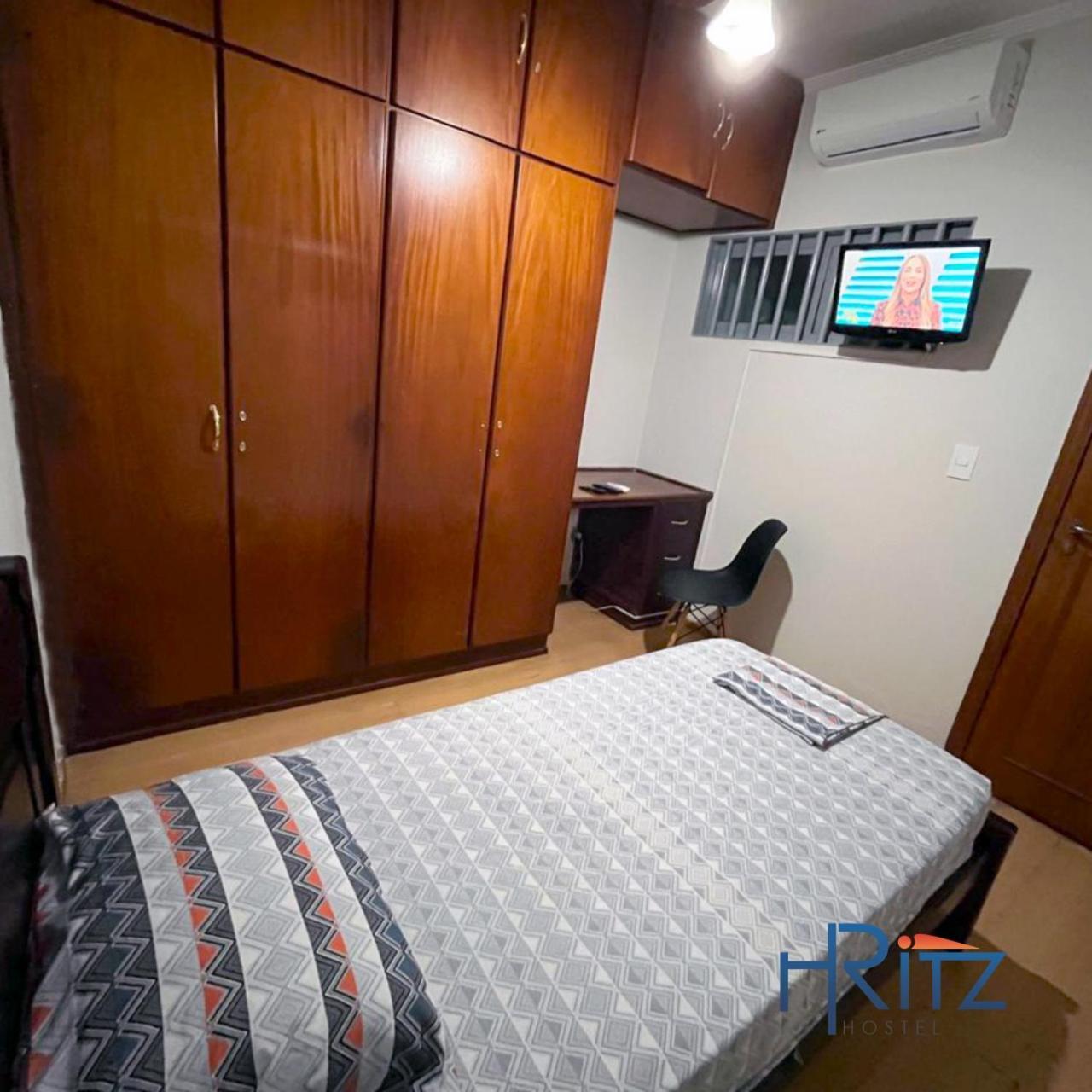 Ritz Hostel Araçatuba Екстериор снимка